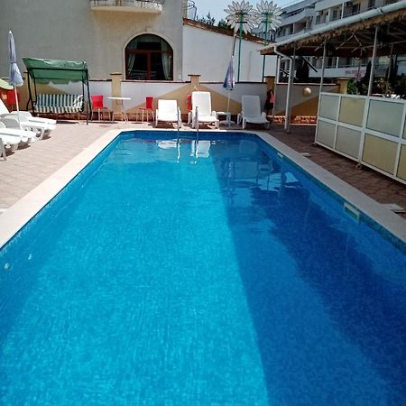 Hotel Palace كرانيفو المظهر الخارجي الصورة