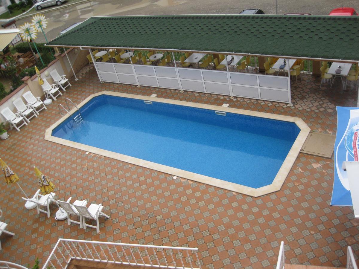 Hotel Palace كرانيفو المظهر الخارجي الصورة