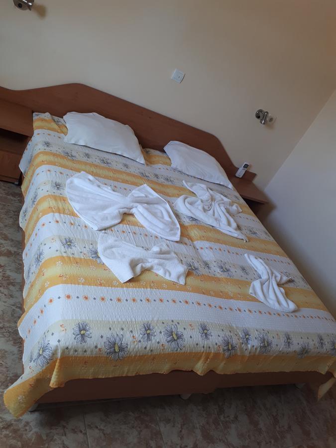 Hotel Palace كرانيفو المظهر الخارجي الصورة