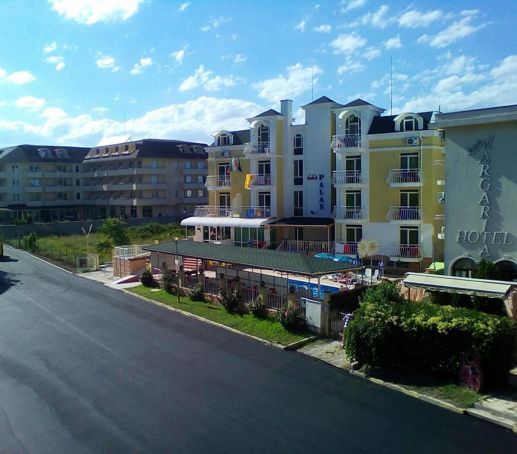 Hotel Palace كرانيفو المظهر الخارجي الصورة