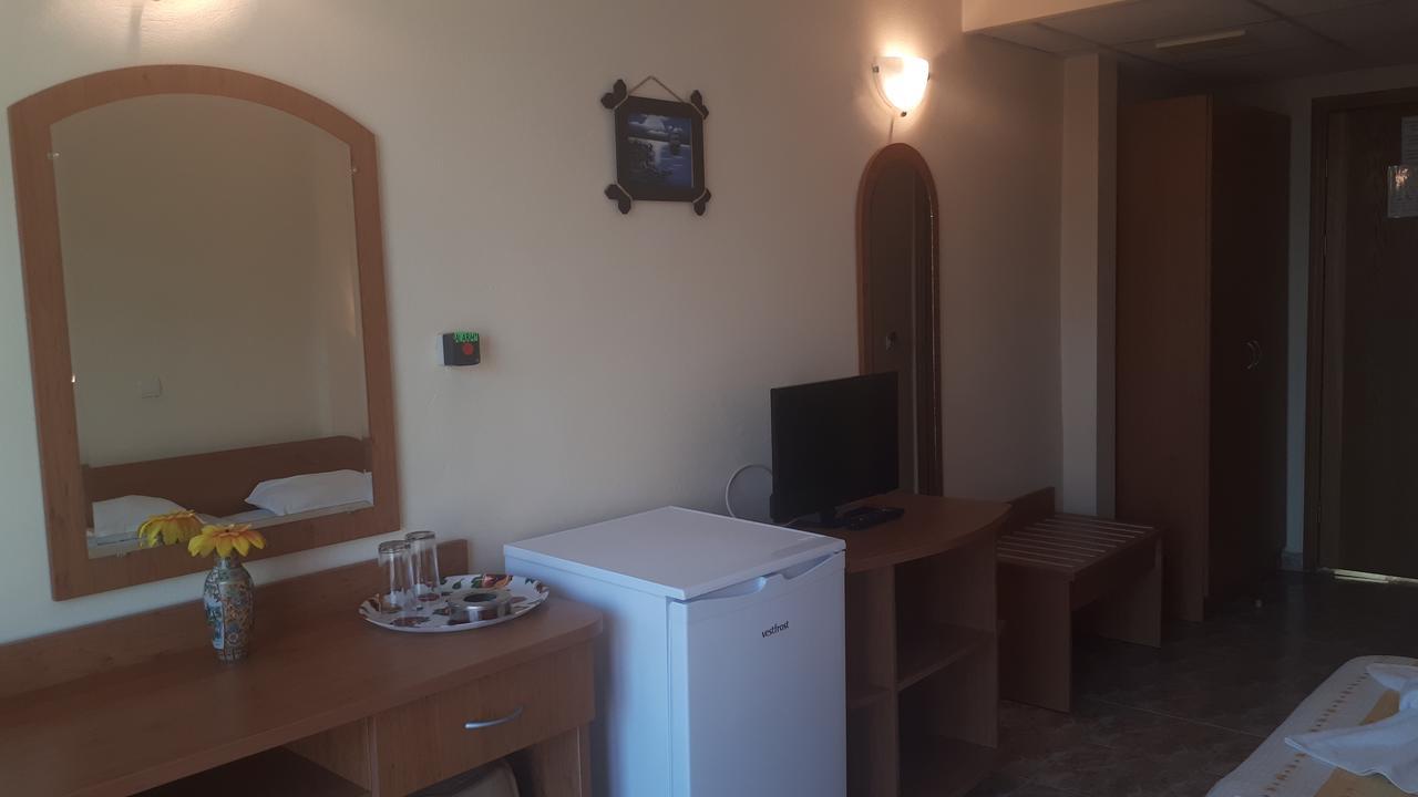 Hotel Palace كرانيفو المظهر الخارجي الصورة